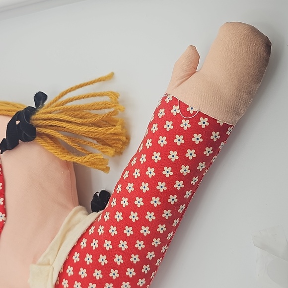 Vintage Stuffed Raggedy Ann Rag Doll Hanger - Picture 10 of 13